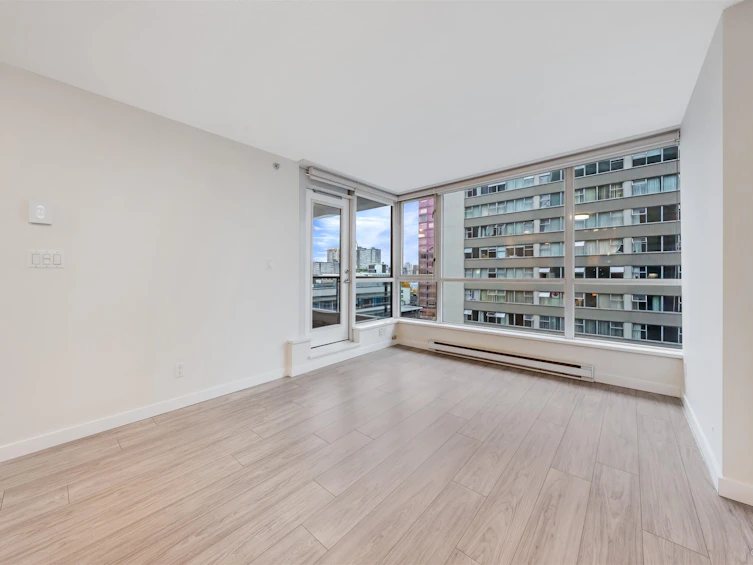 805-1420 W Georgia Street, Vancouver, BC, V6G 3K4 - 6