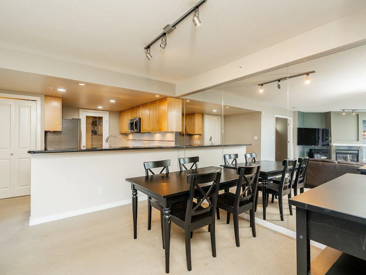 403-1425 W 6th Avenue, Vancouver, BC, V6H 4G5 - 9