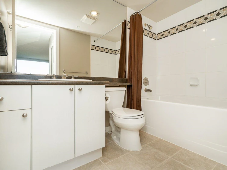 403-1425 W 6th Avenue, Vancouver, BC, V6H 4G5 - 18