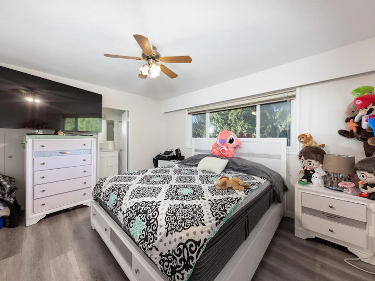 830 Irvine Street, Coquitlam, BC, V3C 4C2 - 20