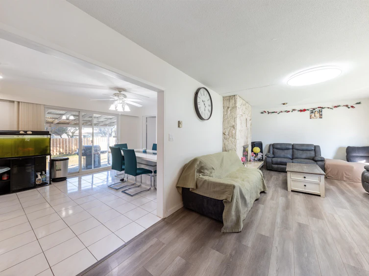 830 Irvine Street, Coquitlam, BC, V3C 4C2 - 11