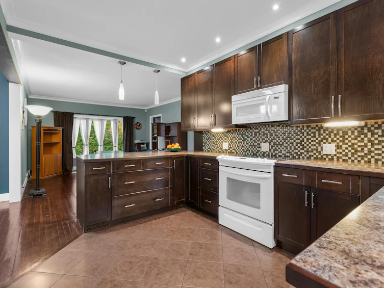 23048 96 Avenue, Langley, BC, V1M 1A0 - 11