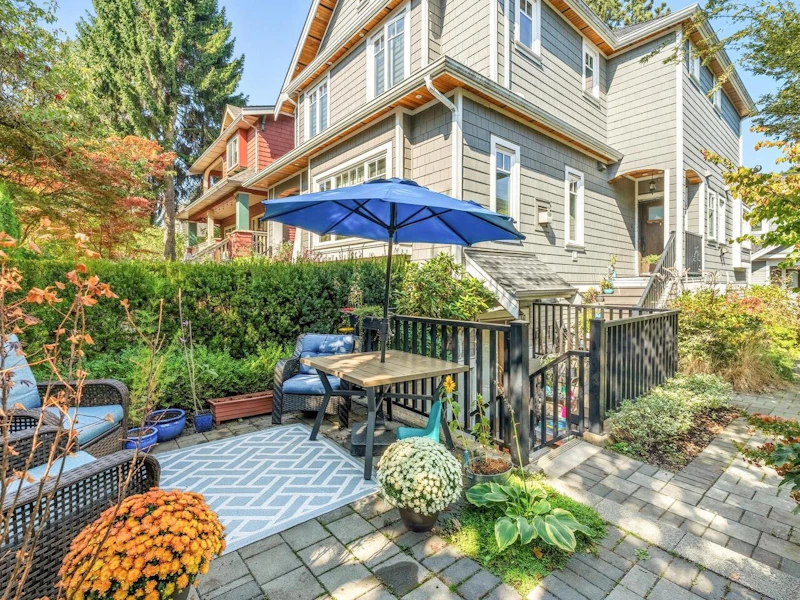 165 W 14th Avenue, Vancouver BC V5Y 1W8
