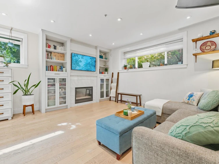 165 W 14th Avenue, Vancouver, BC, V5Y 1W8 - 3