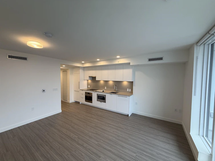 1510, 13675 107a Avenue, Surrey, BC, V3T 0X2 - 3