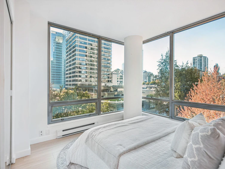 706-1200 W Georgia Street, Vancouver, BC, V6E 4R2 - 12