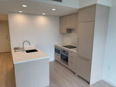703-13675 107a Avenue - 4
