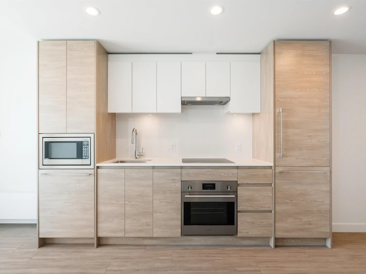 2301-13615 Fraser Highway, Surrey, BC, V3T 0P7 - 4