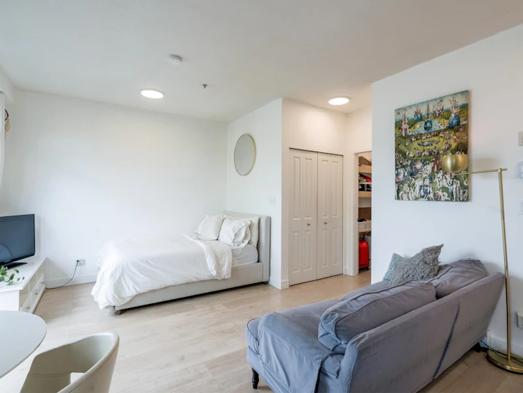 PH1-688 E 17th Avenue, Vancouver, BC, V5V 0A8 - 14