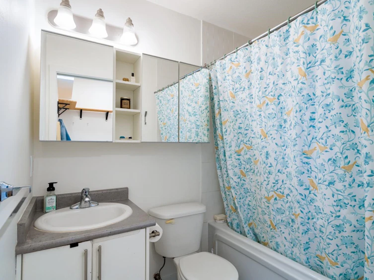 PH1-688 E 17th Avenue, Vancouver, BC, V5V 0A8 - 15