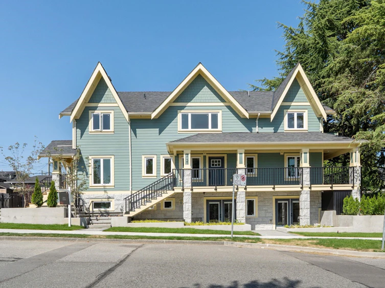 3121 Columbia Street, Vancouver, BC, V5Y 1N4 - 21