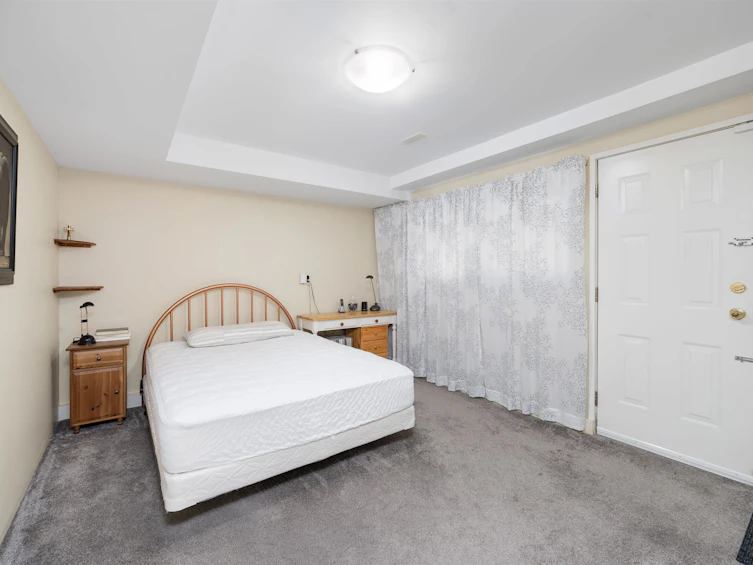 8680 Demorest Drive, Richmond, BC, V7A 4M1 - 23