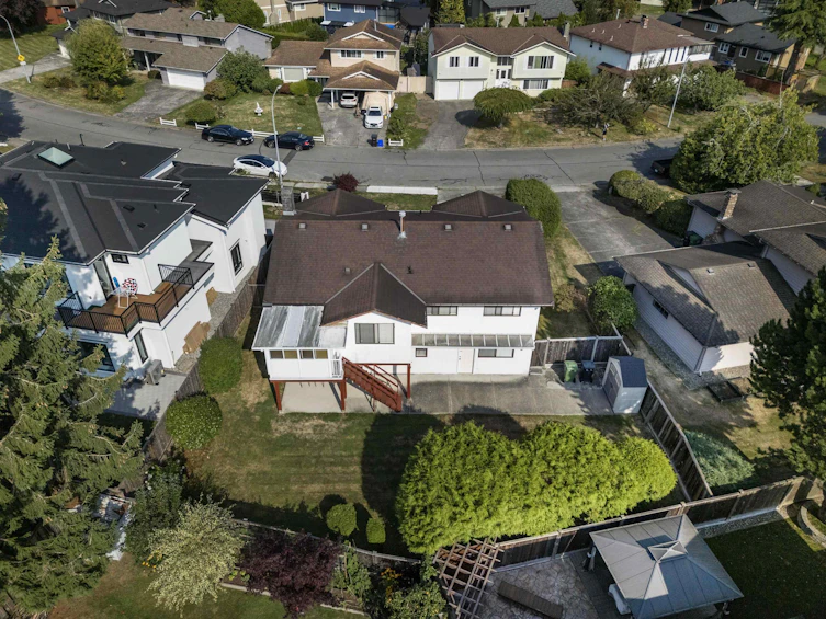 8680 Demorest Drive, Richmond, BC, V7A 4M1 - 28