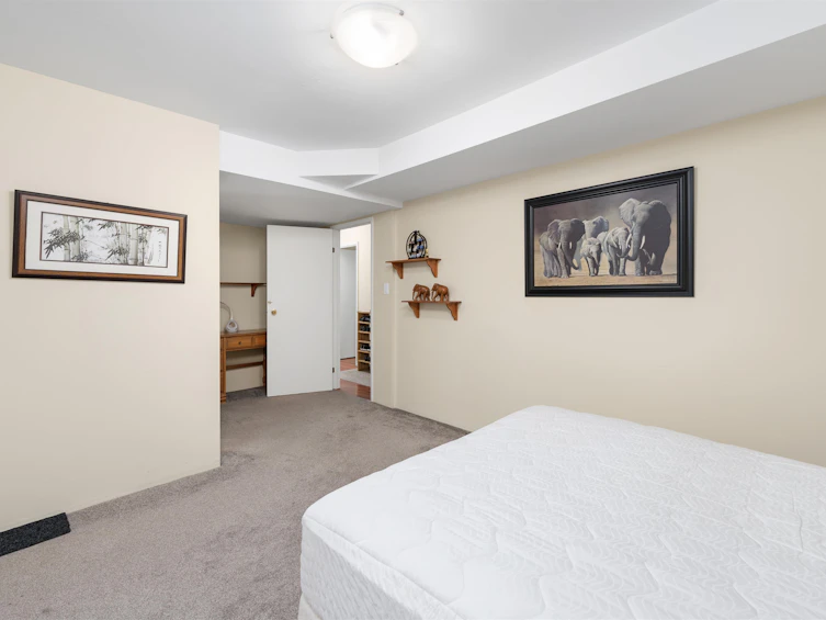 8680 Demorest Drive, Richmond, BC, V7A 4M1 - 24