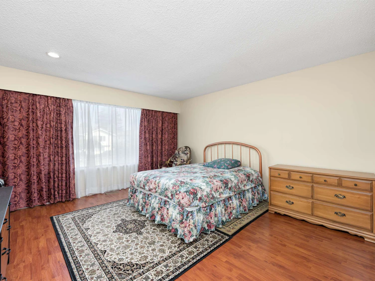 8680 Demorest Drive, Richmond, BC, V7A 4M1 - 11