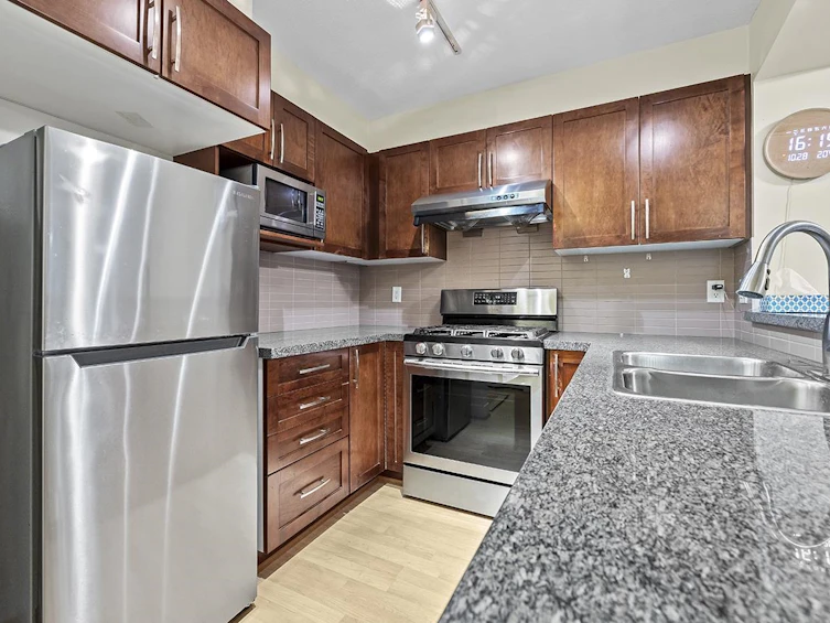 308-5740 Toronto Road, Vancouver, BC, V6T 1L2 - 8