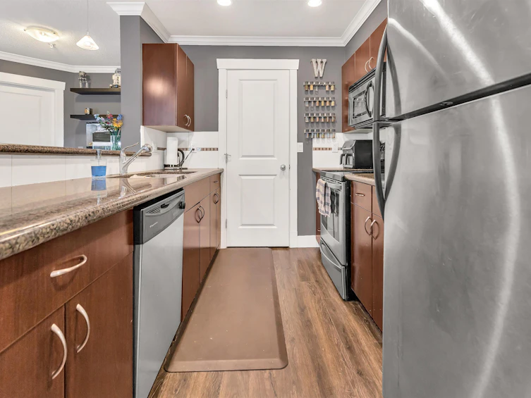 108-33255 Old Yale Road, Abbotsford, BC, V2S 8R2 - 5