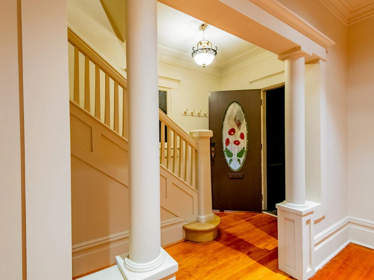 2243 W 5th Avenue, Vancouver, BC, V6K 1S4 - 4