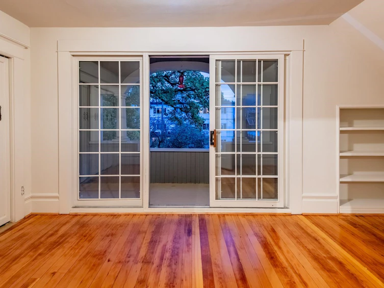 2243 W 5th Avenue, Vancouver, BC, V6K 1S4 - 21