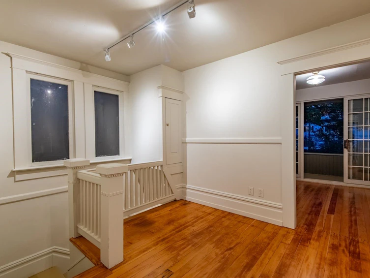 2243 W 5th Avenue, Vancouver, BC, V6K 1S4 - 20