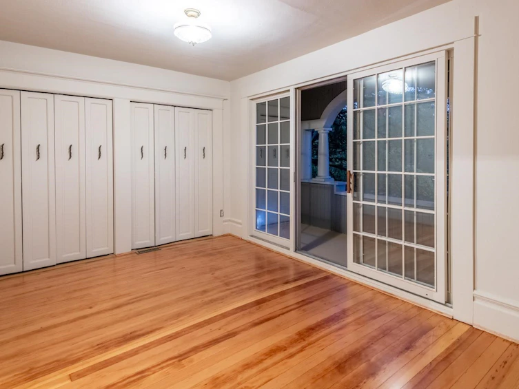 2243 W 5th Avenue, Vancouver, BC, V6K 1S4 - 22