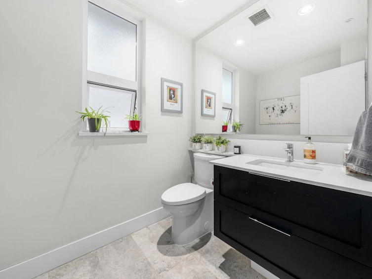 3887 Cates Landing Way, North Vancouver, BC, V7G 0A6 - 31