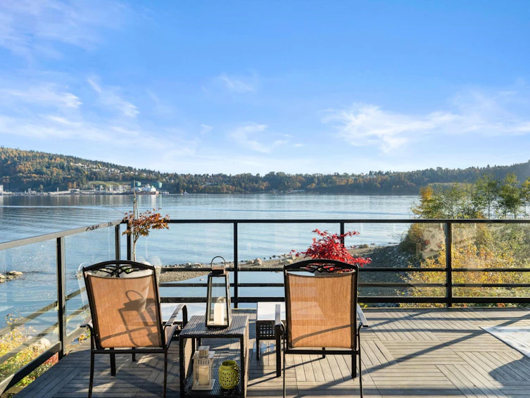 3887 Cates Landing Way, North Vancouver, BC, V7G 0A6 - 3