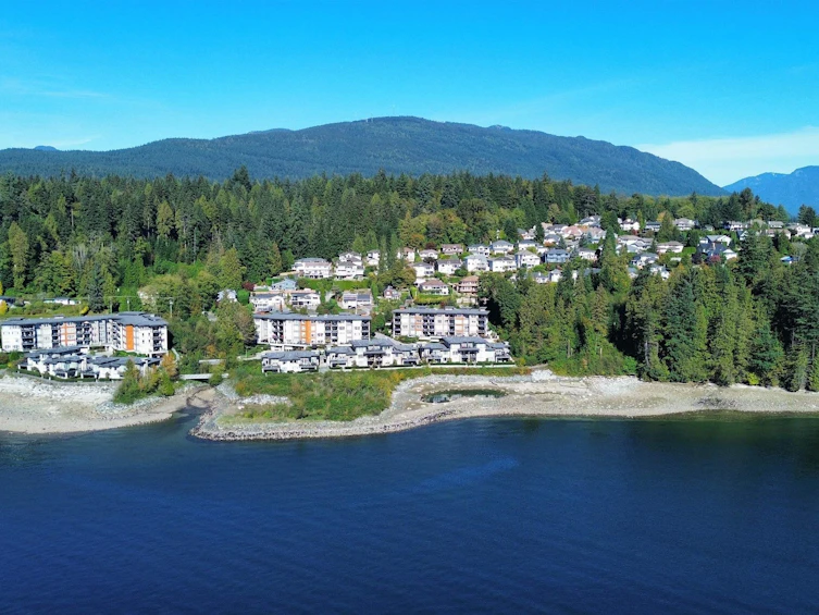 3887 Cates Landing Way, North Vancouver, BC, V7G 0A6 - 38