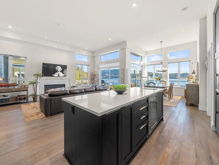 3887 Cates Landing Way, North Vancouver, BC, V7G 0A6 - 7