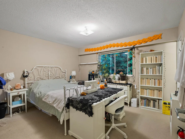 3602 Regent Avenue, North Vancouver, BC, V7N 2C2 - 18
