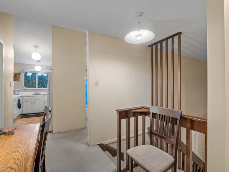 3602 Regent Avenue, North Vancouver, BC, V7N 2C2 - 12
