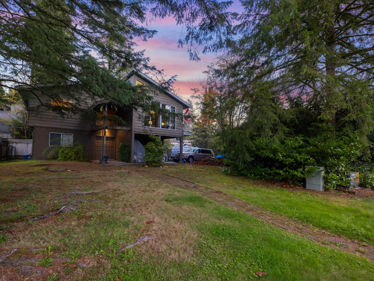 3602 Regent Avenue, North Vancouver, BC, V7N 2C2 - 24