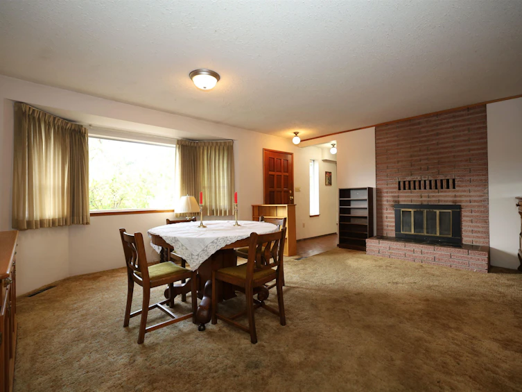 588 Veterans Road, Gibsons, BC, V0N 1V4 - 12