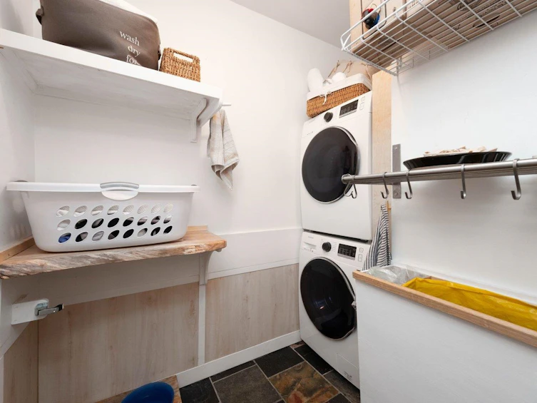 9-2151 Banbury Road, North Vancouver, BC, V7G 1W7 - 25