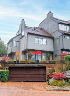 9 2151 Banbury Road