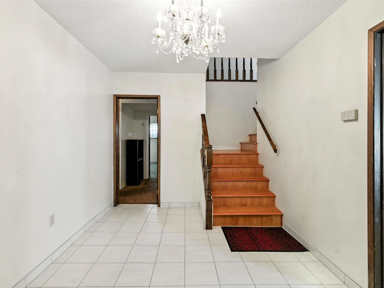 1362 Phillips Avenue, Burnaby, BC, V5A 3Z3 - 9