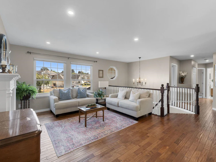 8340 Miller Crescent, Mission, BC, V2V 6H7 - 8