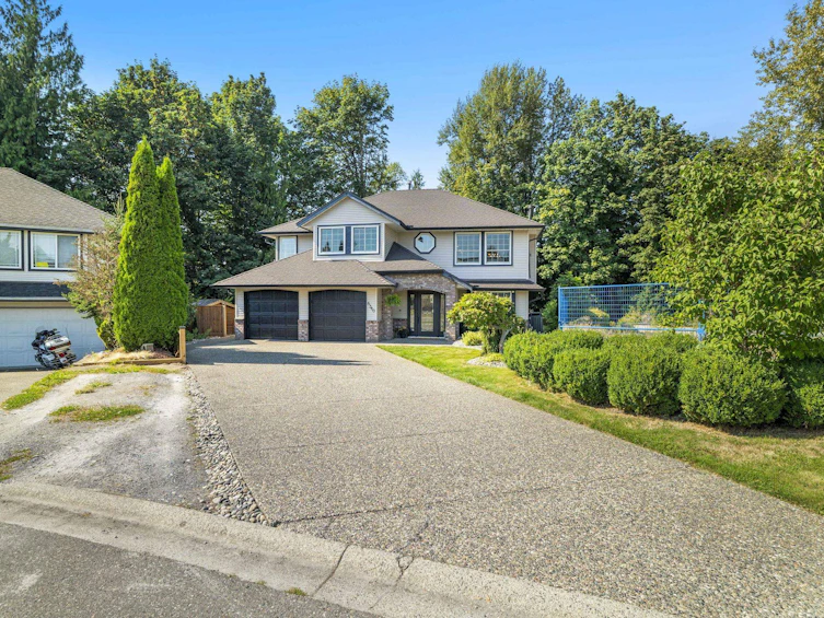 8340 Miller Crescent, Mission, BC, V2V 6H7 - 2