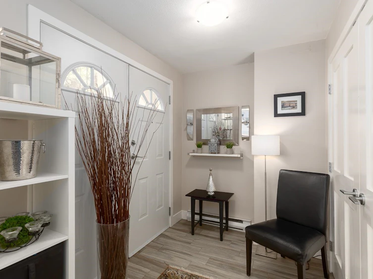 104-293 Smithe Street, Vancouver, BC, V6B 5W4 - 7