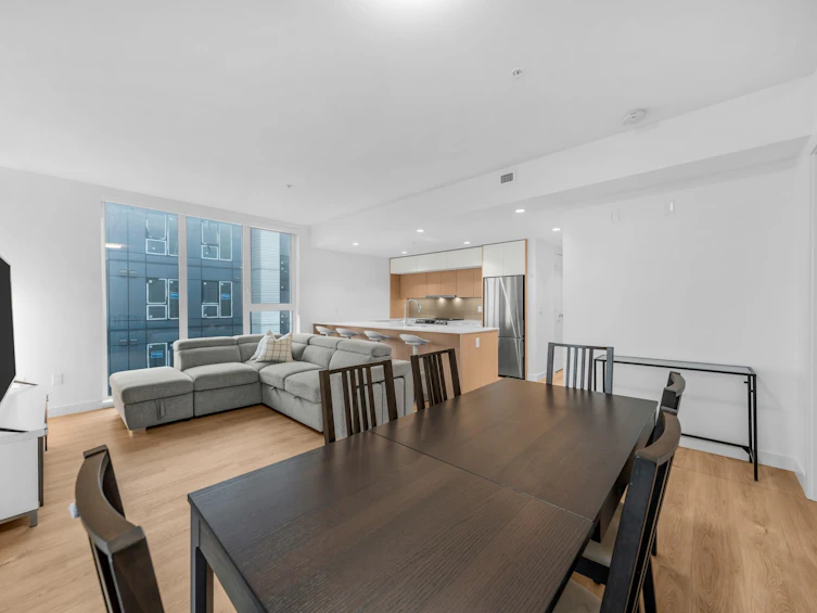 403-9888 University Crescent, Burnaby, BC, V5A 0G4 - 8