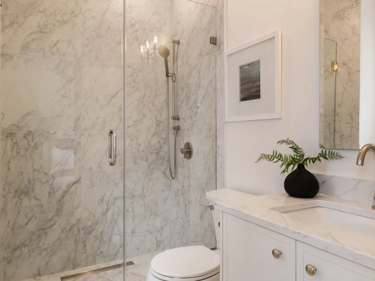 2053 E 4th Avenue, Vancouver, BC, V5N 1K5 - 11