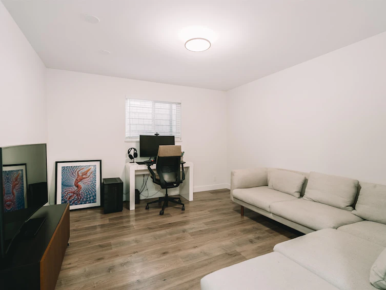 5885 Sherbrooke Street, Vancouver, BC, V5W 3N1 - 22