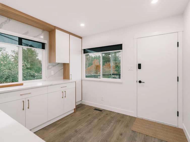 5885 Sherbrooke Street, Vancouver, BC, V5W 3N1 - 11