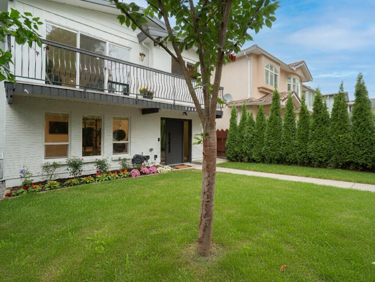 5885 Sherbrooke Street, Vancouver, BC, V5W 3N1 - 27