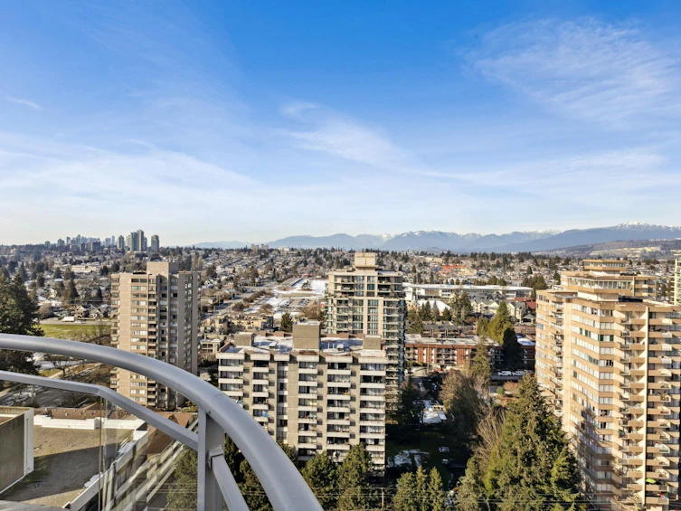 2204-739 Princess Street, New Westminster, BC, V3M 6V6 - 25