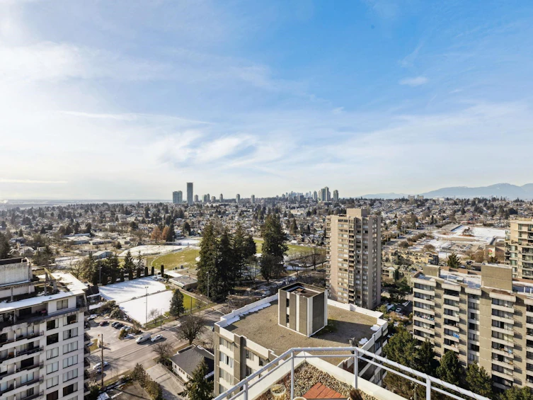 2204-739 Princess Street, New Westminster, BC, V3M 6V6 - 34