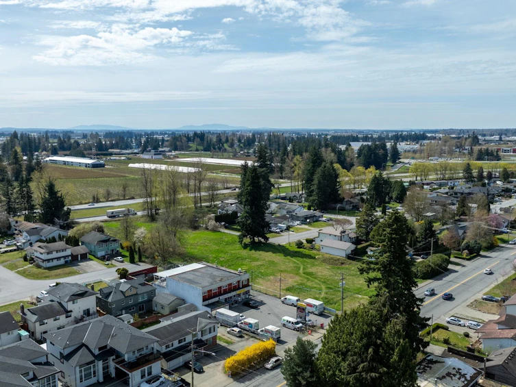 32354 Marshall Road, Abbotsford, BC, V2T 1A4 - 38
