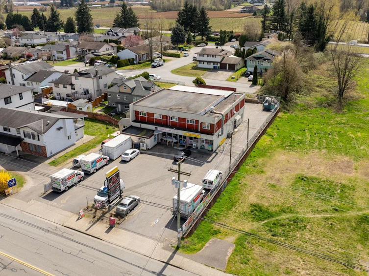 32354 Marshall Road, Abbotsford, BC, V2T 1A4 - 34