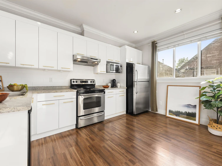 2-6551 No. 4 Road, Richmond, BC, V6Y 2T2 - 6
