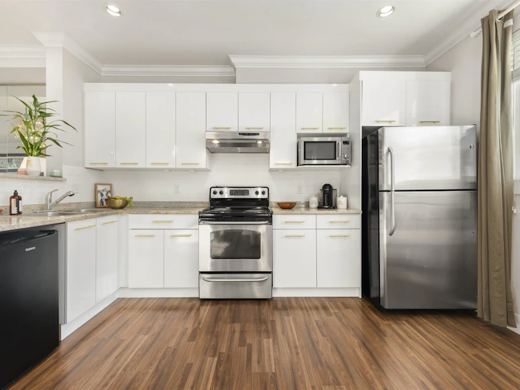 2-6551 No. 4 Road, Richmond, BC, V6Y 2T2 - 7
